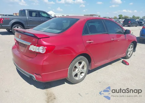 2011 Toyota Corolla S z USA, uszkodzony, nr VIN 2T1BU4EE2BC624917